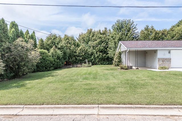 1903 LAWRENCE STREET, New London, WI 54961