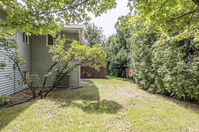 1903 LAWRENCE STREET, New London, WI 54961