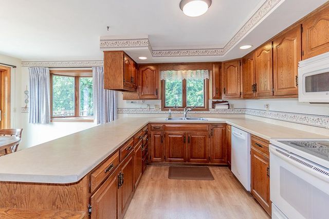 1903 LAWRENCE STREET, New London, WI 54961