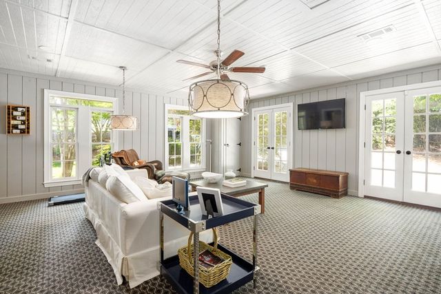 6724 Green Island Drive, Columbus, GA 31904
