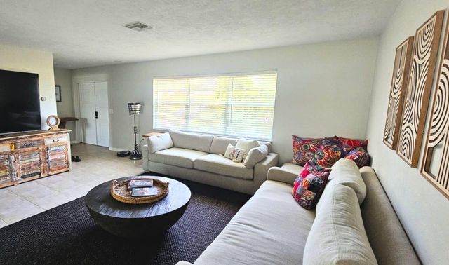 5219 BIMINI DRIVE, Bradenton, FL 34210