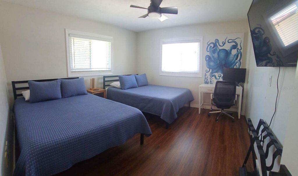 Image 19 of property listing at 5219 BIMINI DRIVE, Bradenton, FL 34210