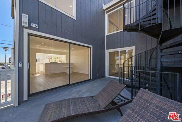 6821 E Ocean Boulevard, Long Beach, CA 90803