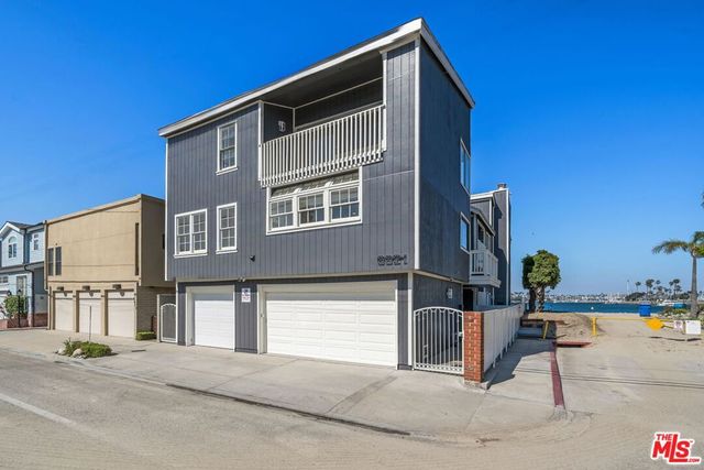 6821 E Ocean Boulevard, Long Beach, CA 90803