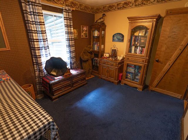 5912 English Avenue NE, Comstock Park, MI 49321