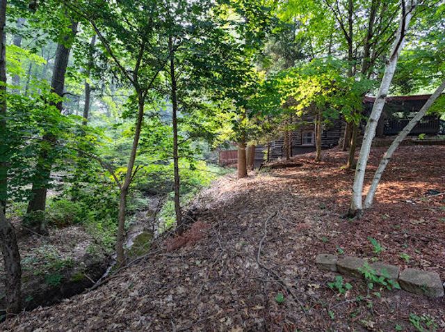 5912 English Avenue NE, Comstock Park, MI 49321