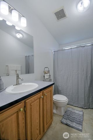 121 W Freedom, Shelton, WA 98584
