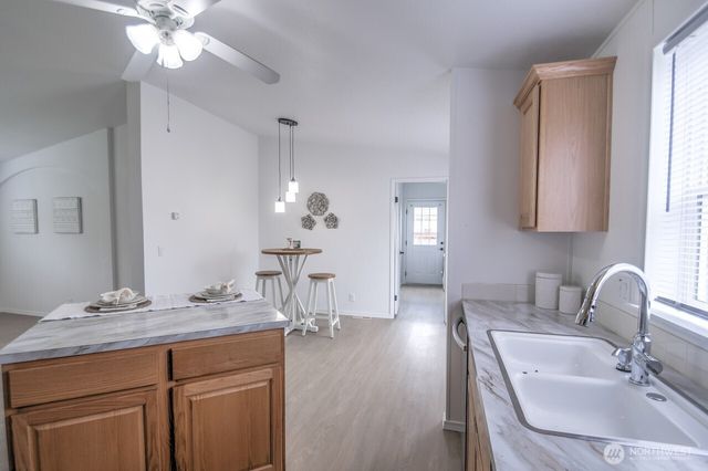 121 W Freedom, Shelton, WA 98584