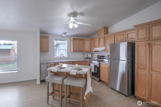 121 W Freedom, Shelton, WA 98584