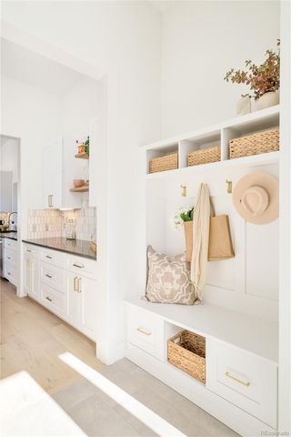 8230 W Tennessee Court, Lakewood, CO 80226