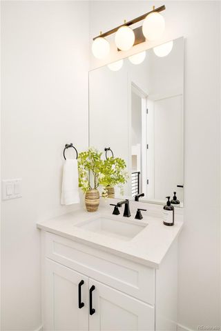 8230 W Tennessee Court, Lakewood, CO 80226