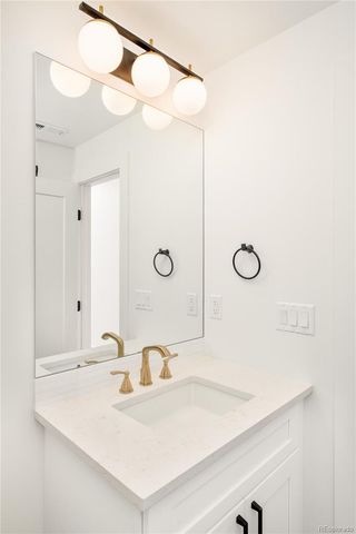 8230 W Tennessee Court, Lakewood, CO 80226