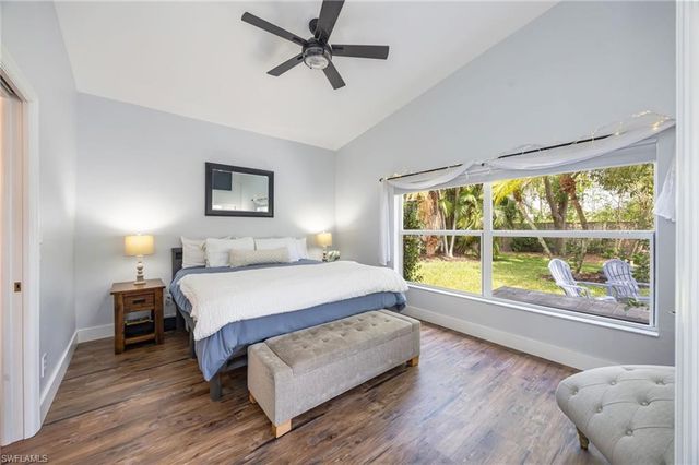 219 Glen Eagle CIR, Naples, FL 34104