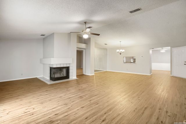 6355 Spring Time St, San Antonio, TX 78249