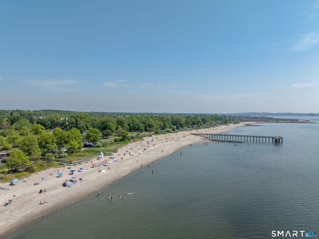 85 Viscount Drive 2F, Milford, CT 06460