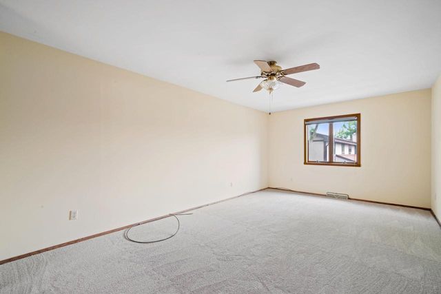 W144N4809 Stone DRIVE, Menomonee Falls, WI 53051