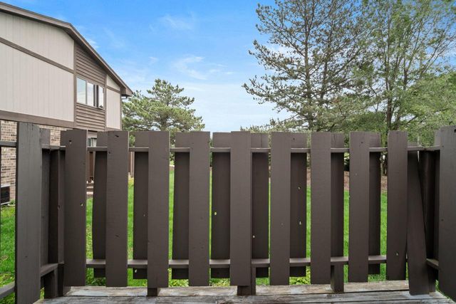 W144N4809 Stone DRIVE, Menomonee Falls, WI 53051