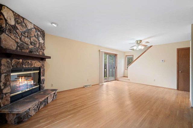 W144N4809 Stone DRIVE, Menomonee Falls, WI 53051