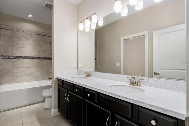 10413 HIGHLAND PARK PLACE, Palmetto, FL 34221