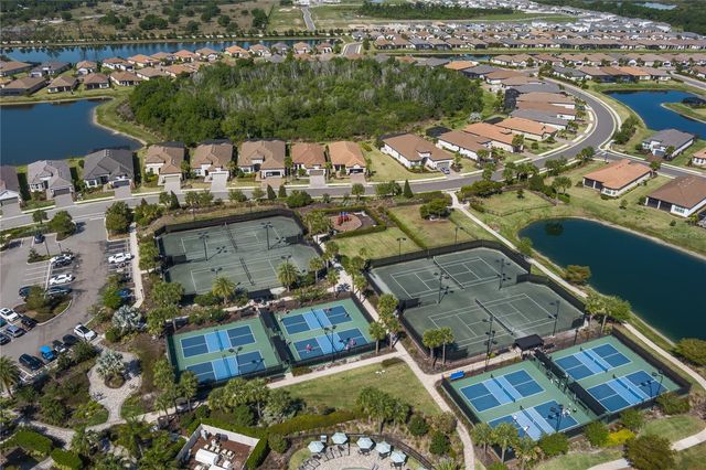 10413 HIGHLAND PARK PLACE, Palmetto, FL 34221