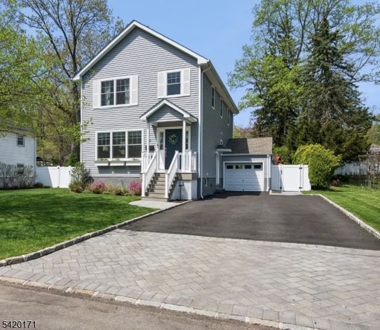 41 Milton Ave, Summit City, NJ 07901