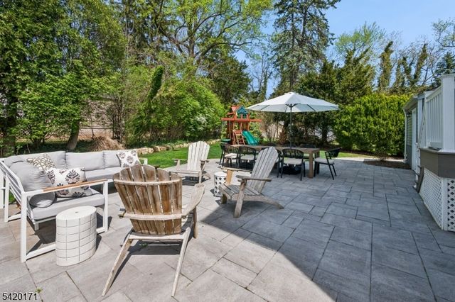 41 Milton Ave, Summit City, NJ 07901