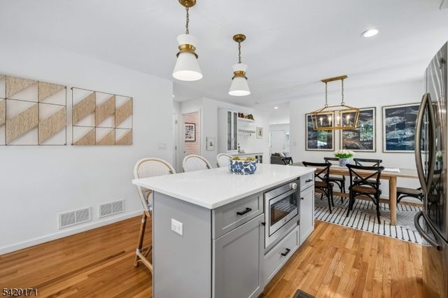 41 Milton Ave, Summit City, NJ 07901