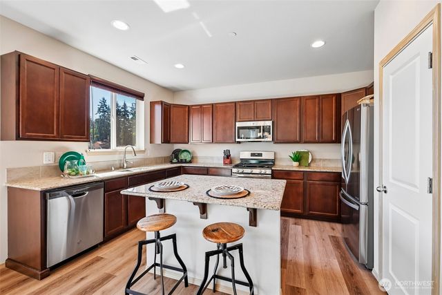 2548 Filbert Avenue, Bremerton, WA 98310