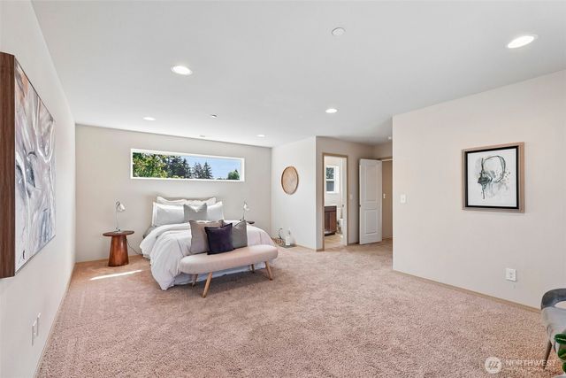 2548 Filbert Avenue, Bremerton, WA 98310