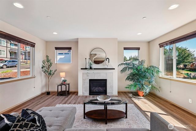 2548 Filbert Avenue, Bremerton, WA 98310
