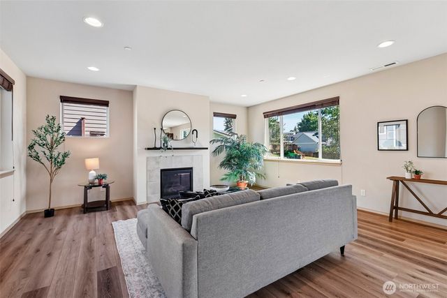 2548 Filbert Avenue, Bremerton, WA 98310