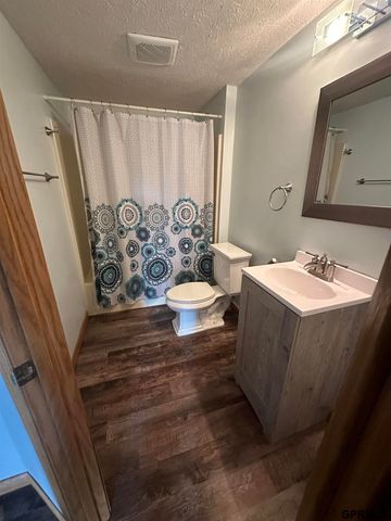 7465 County Road 5, Arlington, NE 68002