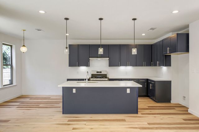 7305 Charbonneau Road, Lake Worth, TX 76135