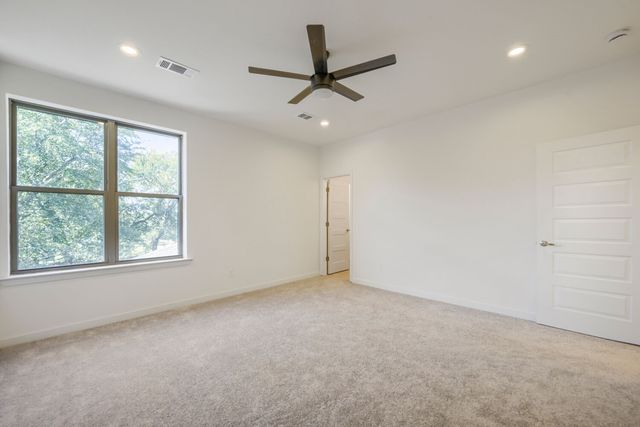 7305 Charbonneau Road, Lake Worth, TX 76135