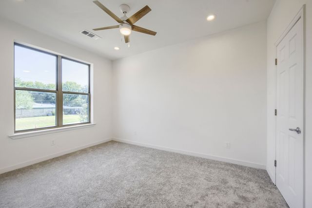 7305 Charbonneau Road, Lake Worth, TX 76135