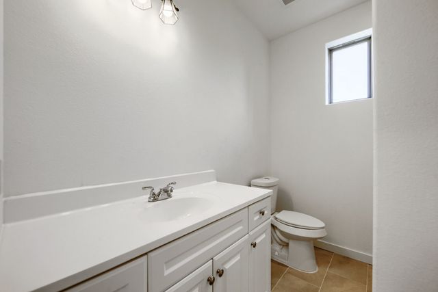 7305 Charbonneau Road, Lake Worth, TX 76135