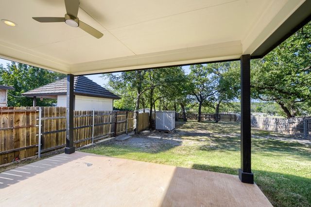 7305 Charbonneau Road, Lake Worth, TX 76135