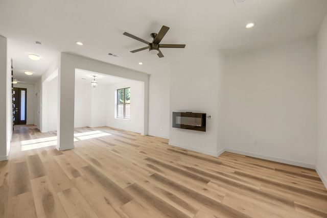 7305 Charbonneau Road, Lake Worth, TX 76135