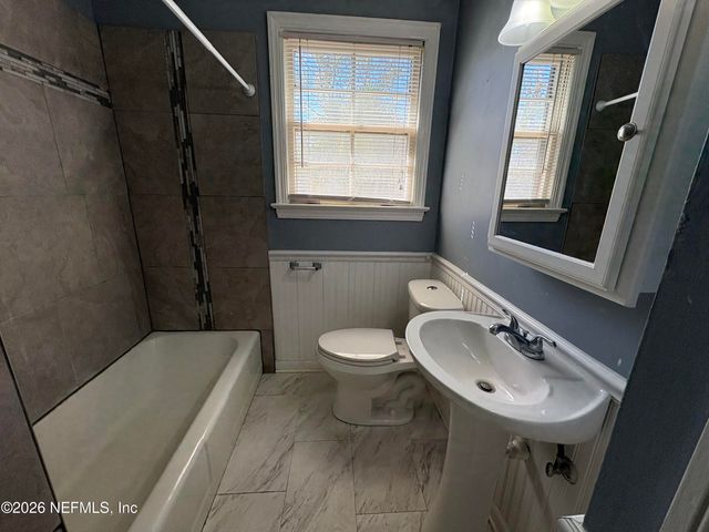 2966 REMINGTON Street 4, Jacksonville, FL 32205