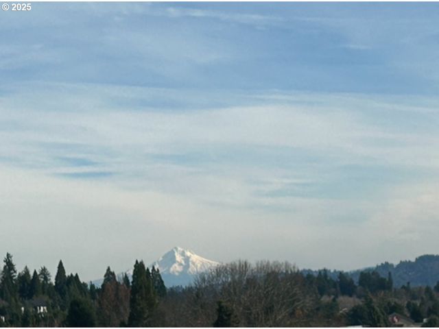 12160 Sw ROYAL Ct B, King City, OR 97224