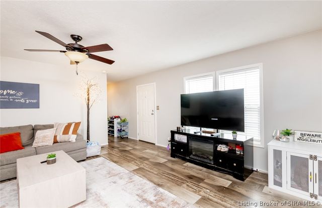 4690 Tunnel Mill Road, Charlestown, IN 47111