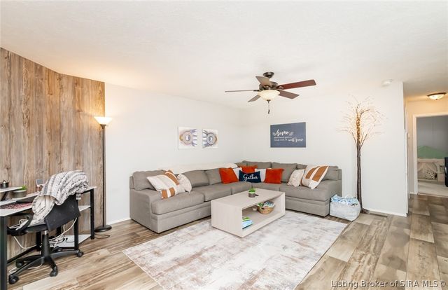 4690 Tunnel Mill Road, Charlestown, IN 47111