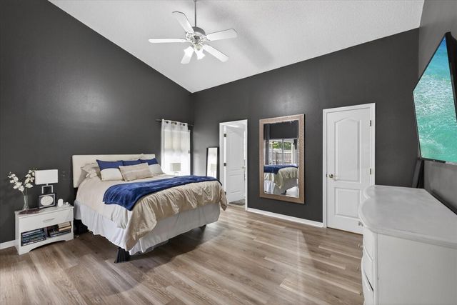 8503 BELLA WAY, Tampa, FL 33635