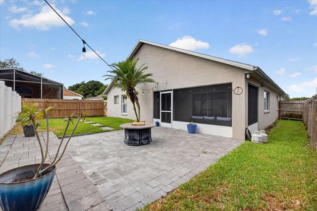 8503 BELLA WAY, Tampa, FL 33635