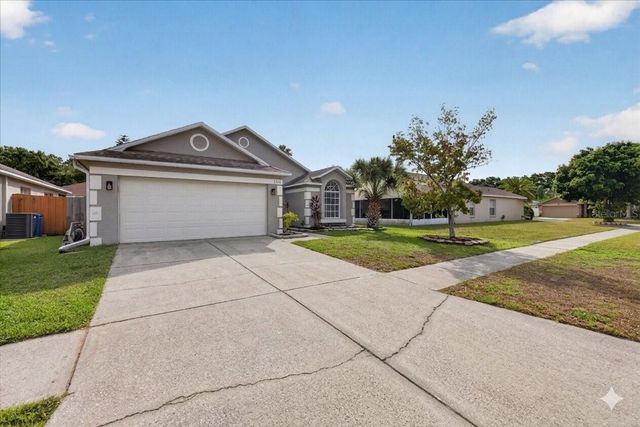 8503 BELLA WAY, Tampa, FL 33635