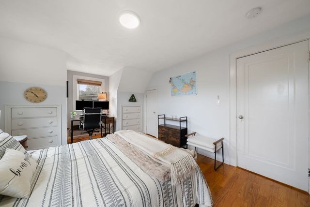 68 Grover St, Everett, MA 02149