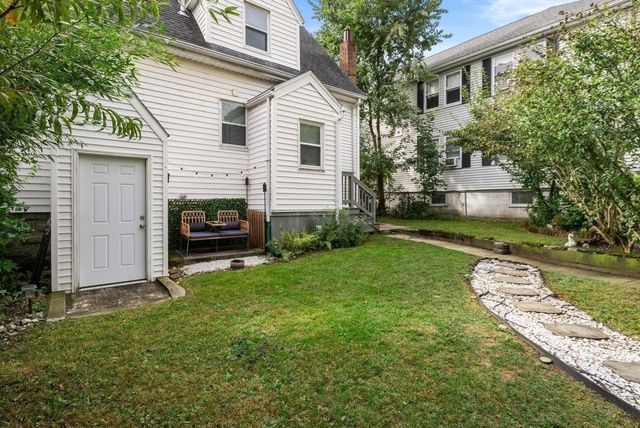 68 Grover St, Everett, MA 02149