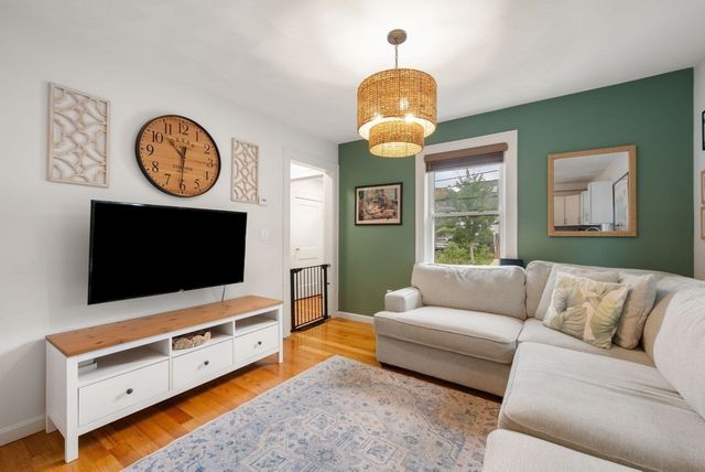 68 Grover St, Everett, MA 02149