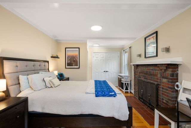 68 Grover St, Everett, MA 02149