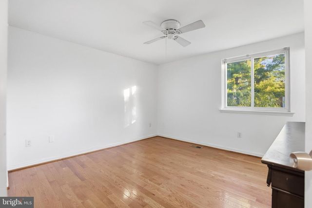 1816 ROCKY GLEN DR, Frederick, MD 21702